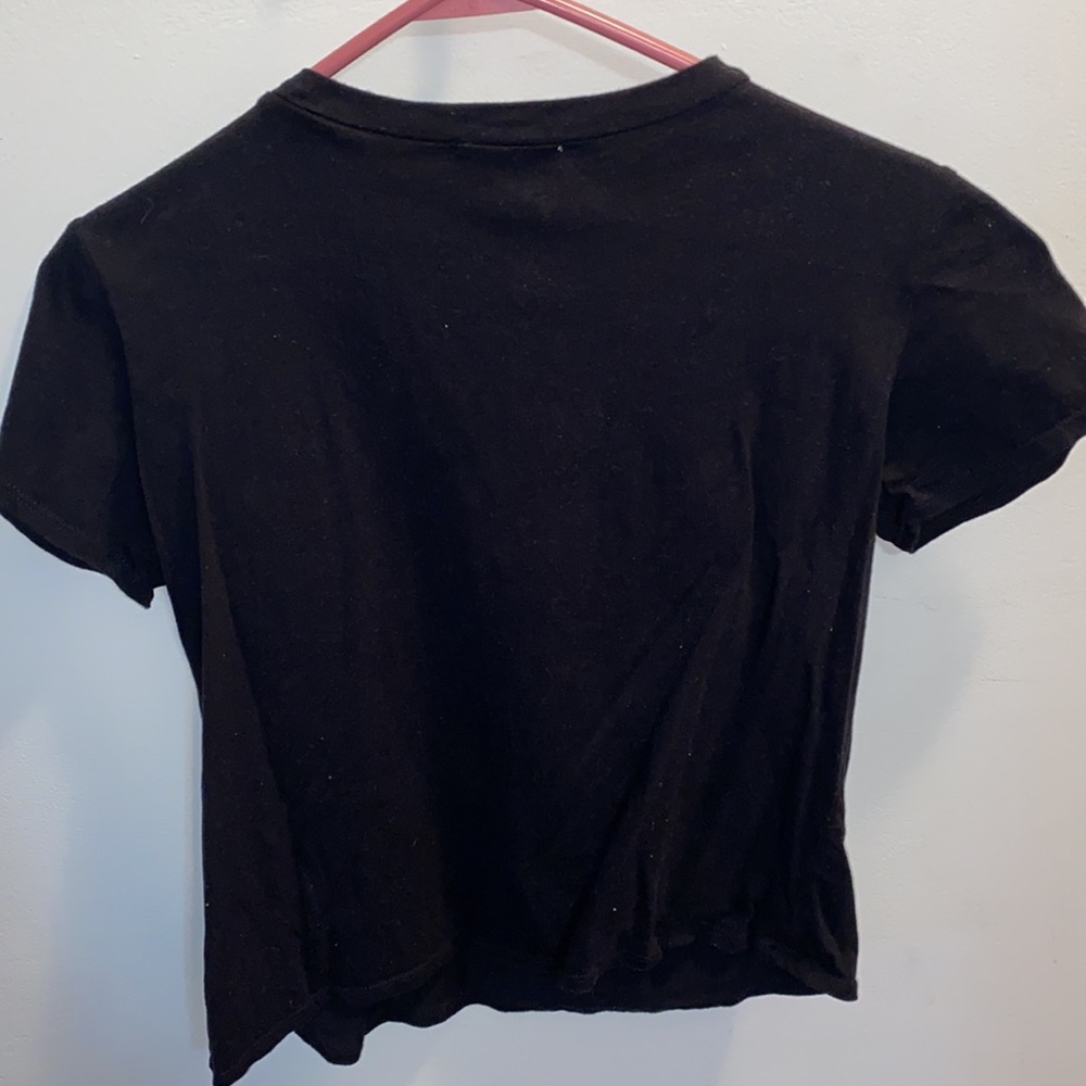 Cropped Graphic Tee - Picture 4 of 4